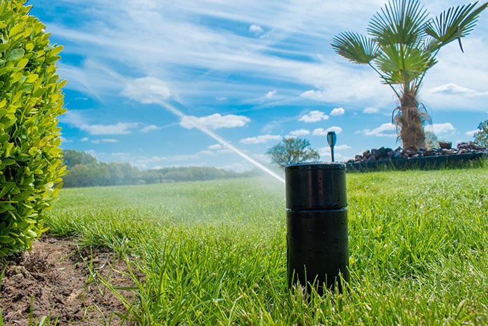 Pop-up sproeiers voor automatische tuinberegening